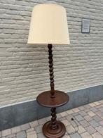 Franse staanlamp, Ophalen