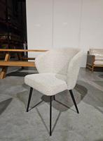 Eetkamerstoelen, Ophalen