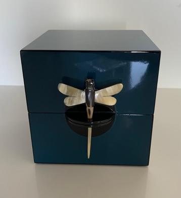 Superbe boîte à bijoux NEUVE beschikbaar voor biedingen