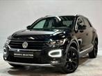 VW T-ROC 1.5 TSI / R Line / Virtual Cockpit / Carplay / Navi, Auto's, Volkswagen, 1498 cc, 4 cilinders, Leder en Stof, Zwart