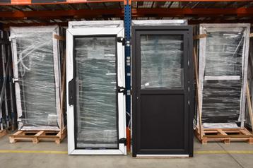Deuren PVC, garagedeur, buitendeur, staldeur, ramen, kozijn beschikbaar voor biedingen