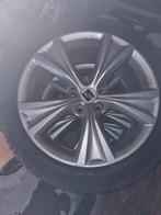 Jante origine seat leon 17" pneu hiver, Autos : Pièces & Accessoires, Pneus & Jantes, Enlèvement