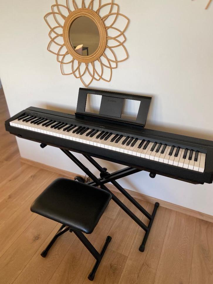 Yamaha digitale piano P-45  GERESERVEERD, Musique & Instruments, Pianos, Comme neuf, Piano, Noir, Digital, Enlèvement