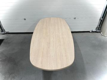 Tafelblad ovaal 200x100cm  beschikbaar voor biedingen