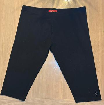 Korte legging maat XXL beschikbaar voor biedingen