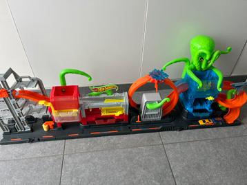 Hot Wheels carwash racebaan beschikbaar voor biedingen