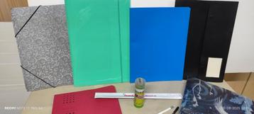 Beginnend schoolmateriaal. Zie foto's. beschikbaar voor biedingen