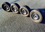 Très bons pneus hiver 195/65-15 pour VW, Seat et Skoda, Auto-onderdelen, Banden en Velgen, Ophalen, Gebruikt, 15 inch, Banden en Velgen
