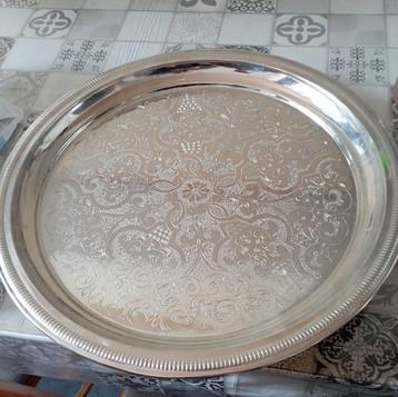 Grand plateau Marocain  beschikbaar voor biedingen