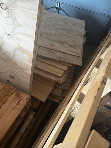GRATIS hout en pallets mee te nemen, Enlèvement, Neuf, Palette, Imprégné