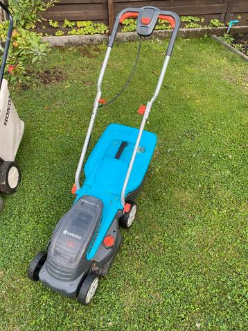 Gardena Accu grasmaaier, Tondeuses à gazon sur batterie, Bac de ramassage, Tondeuse rotative, 30 à 39 cm