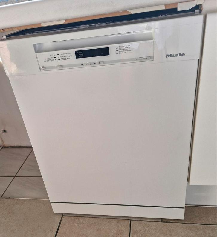 Inbouw vaatwasmachine Miele, Elektronische apparatuur, Vaatwasmachines, Gebruikt, Inbouw, Minder dan 85 cm, 45 tot 60 cm, Energieklasse A of zuiniger