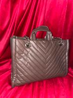 Bruine handtas nieuw., Handtassen en Accessoires, Tassen | Damestassen, Ophalen of Verzenden, Nieuw, Bruin, Handtas
