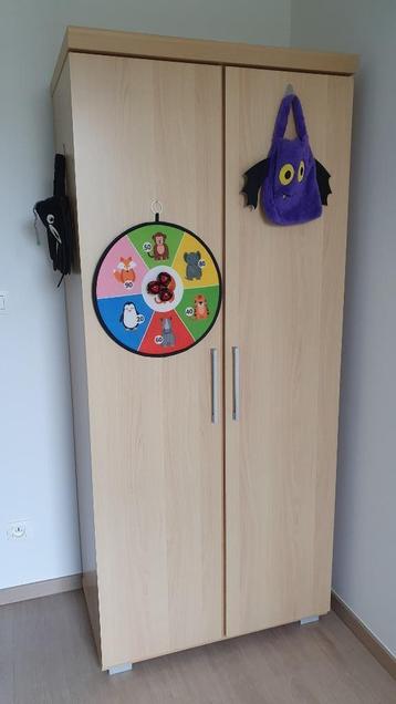 GRATIS - Kinderkast 183 x 80 x 48  beschikbaar voor biedingen