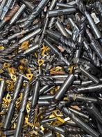 Gezocht! €34 per/KG VOOR HARDMETAAL (WIDIA) – WIJ KOPEN IN!, Doe-het-zelf en Bouw, Gereedschap | Freesmachines, Ophalen