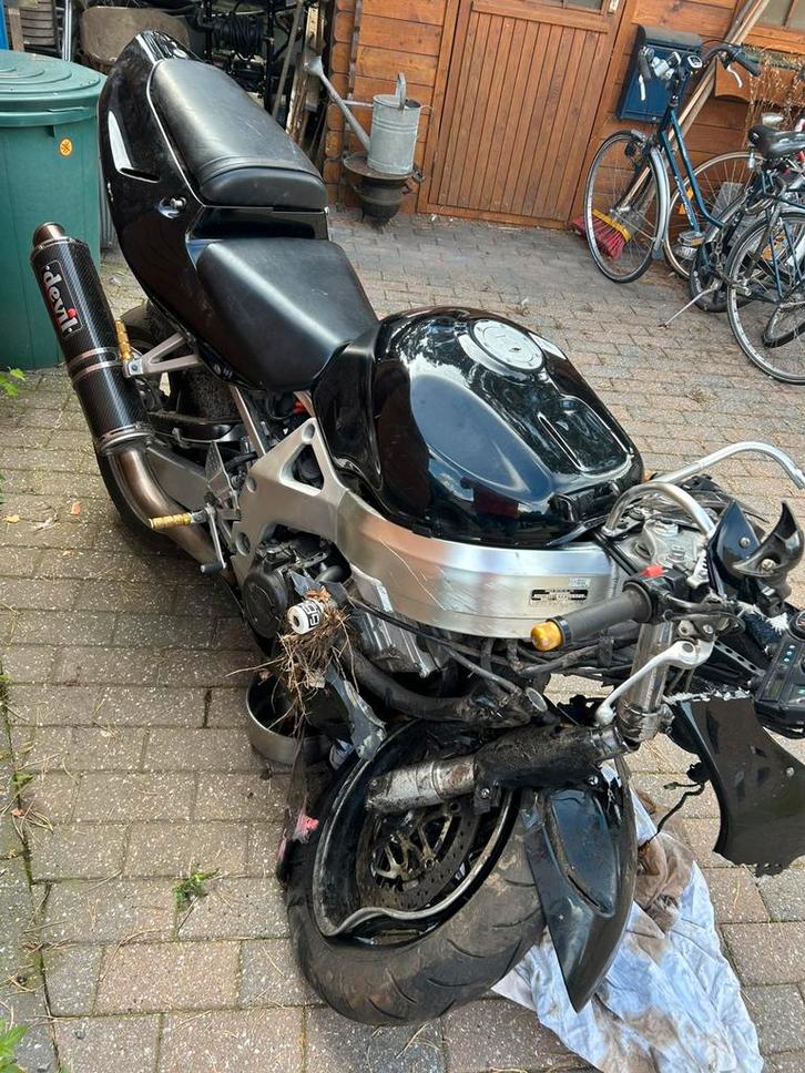 Honda cbr 900 bj 99 ongevalmotor, Motoren, Motoren | Honda, Particulier, Ophalen