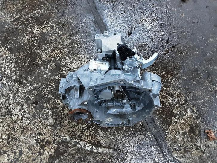 VERSNELLINGSBAK Volkswagen Golf VII (AUA) (SEE), Auto-onderdelen, Transmissie en Toebehoren, Volkswagen, Gebruikt