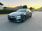 Mercedes A180D/2L motor/2022, Auto's, Mercedes-Benz, Leder en Stof, Bedrijf, 5 deurs, Zilver of Grijs