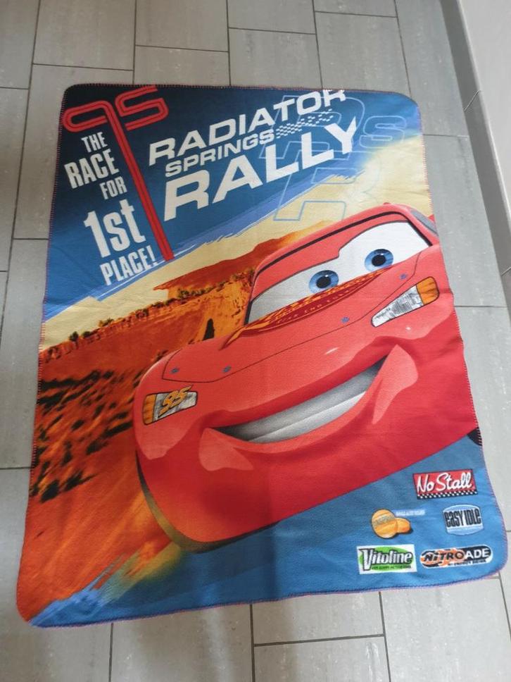 Fleece deken cars 150 op 115 cm, Kinderen en Baby's, Kinderkamer | Beddengoed, Zo goed als nieuw, Ophalen of Verzenden