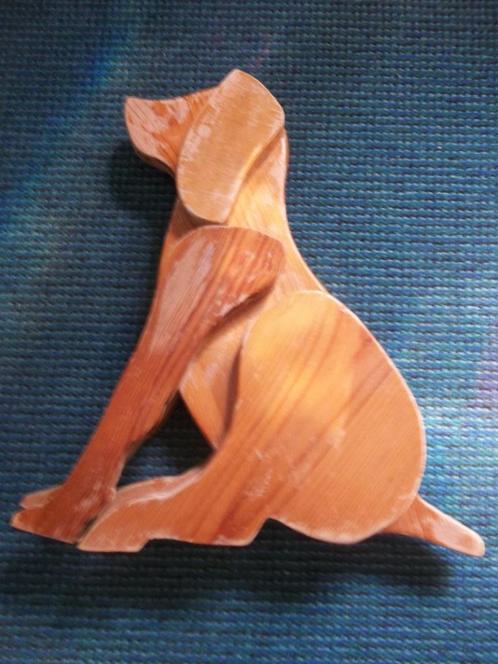 Retro prachtige hond in pitch pine hout - origine Denemarken, Antiquités & Art, Curiosités & Brocante, Enlèvement