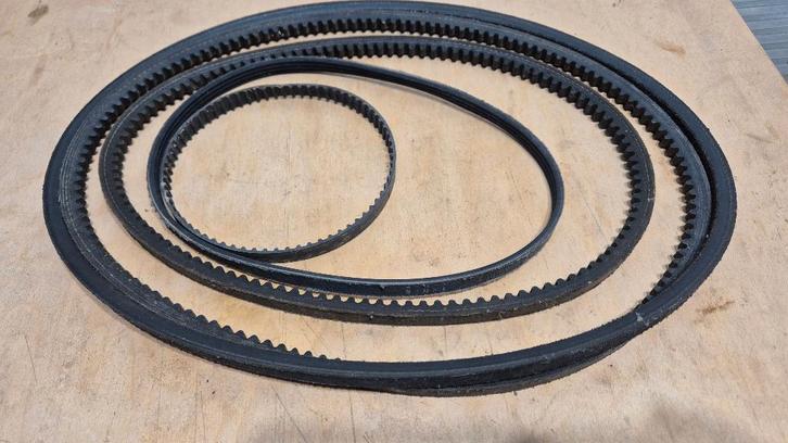 ensemble de ceintures, Bricolage & Construction, Bricolage & Rénovation Autre, Comme neuf, Enlèvement ou Envoi