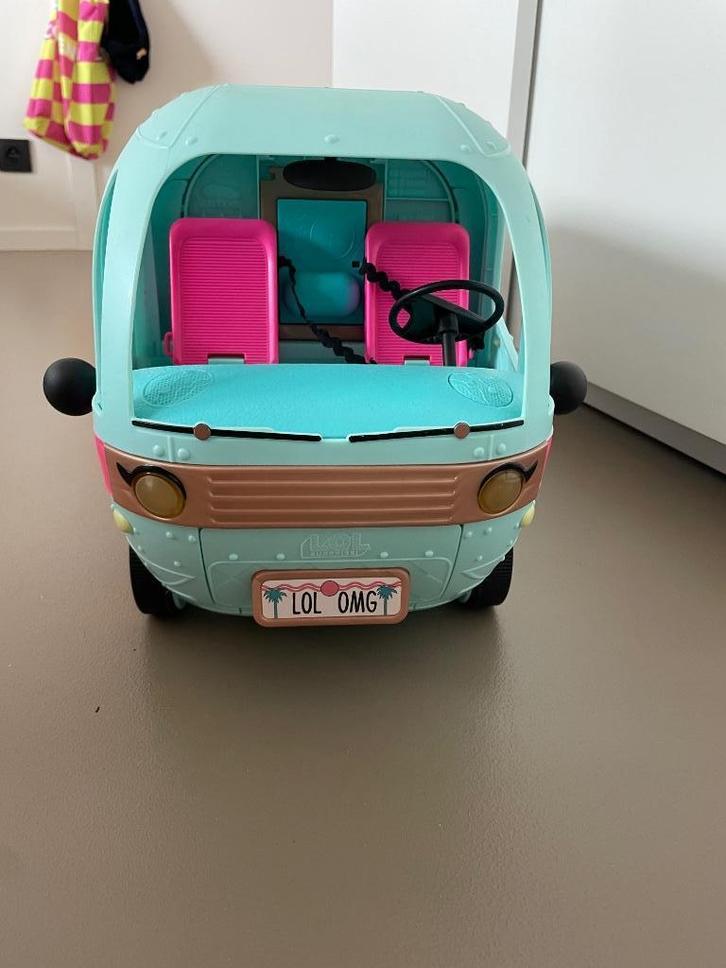 L.O.L. Surprise  + Pop-Up Store, Kinderen en Baby's, Speelgoed | Poppen, Zo goed als nieuw, Overige typen, Ophalen