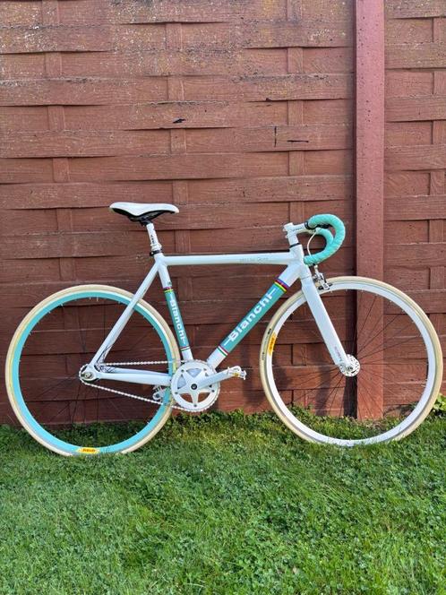 bianchi fiets singlespeed pista sei giorni, Vélos & Vélomoteurs, Vélos | Vélos de course, Comme neuf, Moins de 10 vitesses, Aluminium