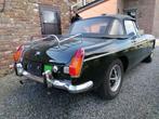 MGB a vendre très bon état 09/1973 date première immatricula, Auto's, MG, B, Achterwielaandrijving, Zwart, 4 cilinders