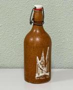 Stenen kruik beugel Sint Pieter Puurs stoneware bier fles, Verzamelen, Biermerken, Ophalen of Verzenden, Zo goed als nieuw, Flesje(s)