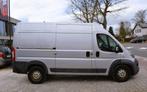 Fiat Ducato 2.3Multijet/Lichte Vracht/L2 H2/GPS/CAMERA, Auto's, Voorwielaandrijving, Euro 5, Stof, 4 cilinders