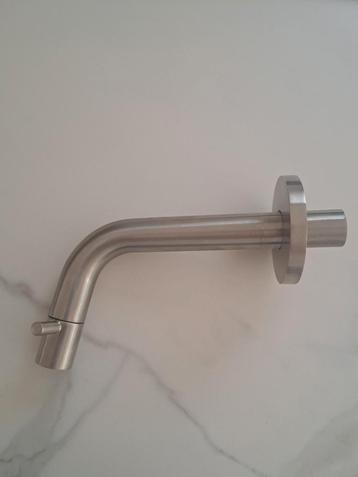Koudwaterkraan, Enlèvement, Neuf