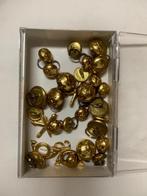 militaire knopen, Enlèvement