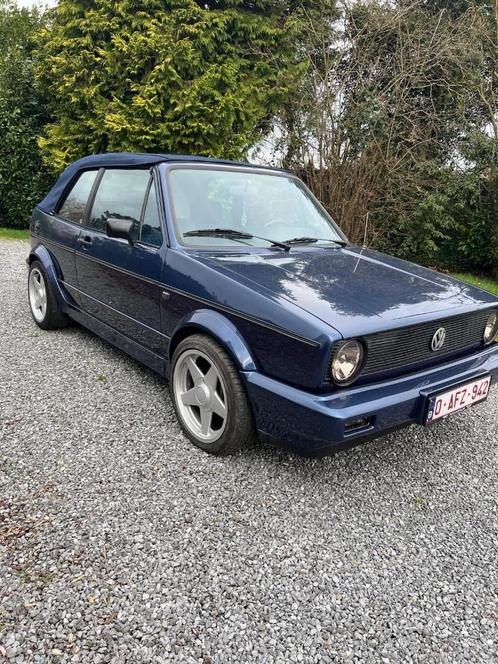 VW GOLF 1,8 i CABRIO KARMANN, Auto's, Oldtimers, Particulier, Boordcomputer, Lichtmetalen velgen, Open dak, Radio, Sportstoelen