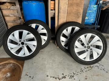 Volkswagen Belmont velgen met nieuwe winterbanden beschikbaar voor biedingen