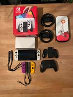 Nintendo Switch OLED, Games en Spelcomputers, Zo goed als nieuw, Switch OLED, Ophalen, Met 3 controllers of meer
