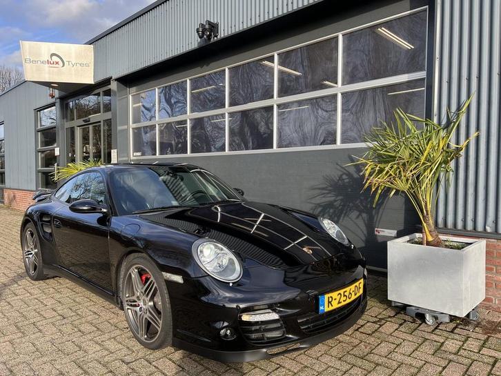 Porsche 997  911 hand geschakeld coupe 2007 zwart 481pk, Auto's, Porsche, Bedrijf, Overige modellen, 4x4, ABS, Airbags, Alarm