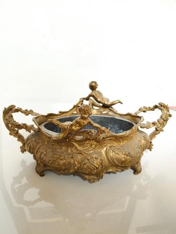 Bronzen plantenbak in Art Nouveau, Ophalen, Brons