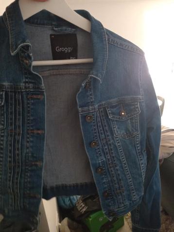 Jeans jas  beschikbaar voor biedingen