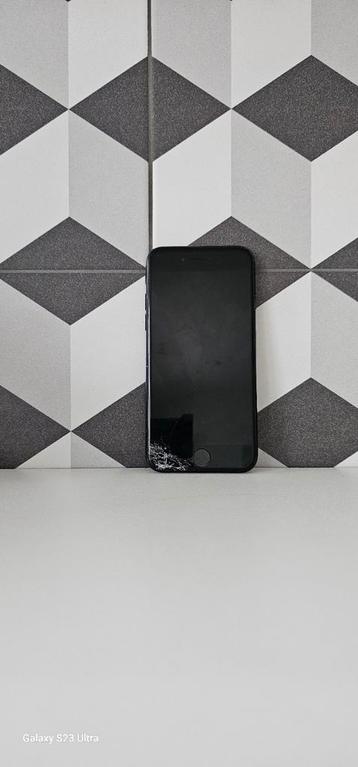 2 zwarte iPhones 7, Telecommunicatie, Mobiele telefoons | Apple iPhone, Ophalen of Verzenden, Gebruikt