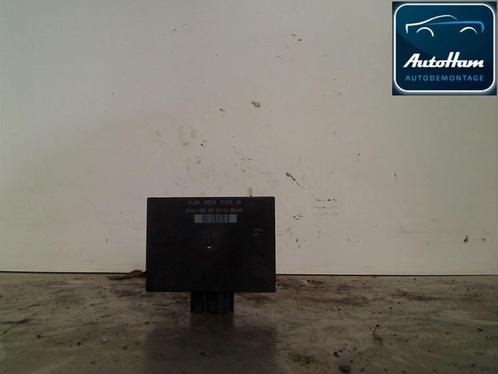 RELAIS Volkswagen Bora (1J2) (|1J0959799Q|), Auto-onderdelen, Elektronica en Kabels, Volkswagen, Gebruikt