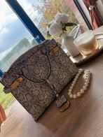 Mooie Guess handtas Perfect als kerstcadeau!, Handtassen en Accessoires, Tassen | Damestassen, Ophalen, Zo goed als nieuw, Handtas