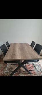 Eettafel met 4 stoelen (140×90 cm), Zo goed als nieuw, Ophalen