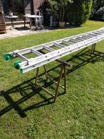Aluminium  schuifladder  ,2  x16 treden, Doe-het-zelf en Bouw, Ladders en Trappen, Ophalen, Gebruikt