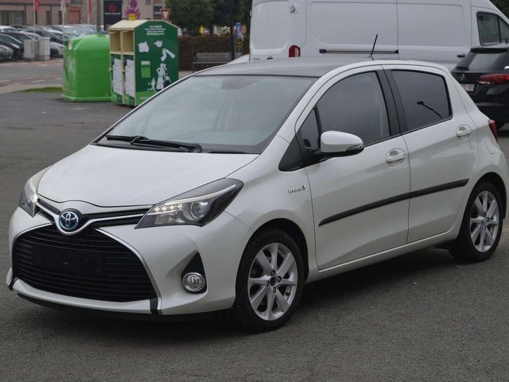 Toyota Yaris Yaris Hybrid 1.5 VVT-i Lounge full option!, Auto's, Toyota, Bedrijf, Te koop, Yaris, ABS, Achteruitrijcamera, Airbags