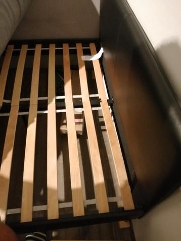 Lit + matelas à vendre, Enlèvement, Comme neuf