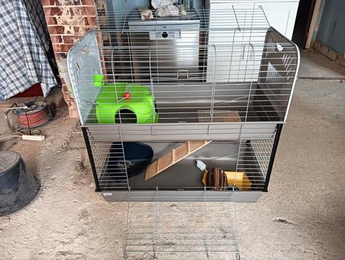 Cage pour lapin savic 2 étages., Dieren en Toebehoren, Knaagdieren en Konijnen | Hokken en Kooien, Kooi, Konijn, Ophalen