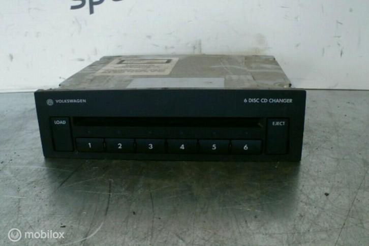 CD wisselaar ​​1K0035110B​ ​​Volkswagen Golf V ('03-'08), Autos : Pièces & Accessoires, Électronique & Câbles, Utilisé, Enlèvement ou Envoi