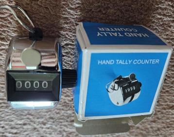 TWEE HAND TALLY COUNTERS beschikbaar voor biedingen