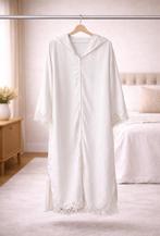 Crème handgemaakte Jelaba – maat L – geborduurde details, Enlèvement, Comme neuf, Taille 42/44 (L)