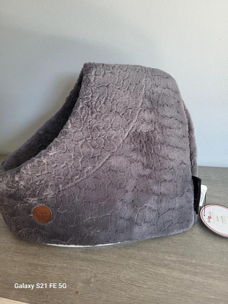 Cocoon jack and vanilla voor hond/kat, Dieren en Toebehoren, Hondenmanden, Nieuw, Ophalen of Verzenden